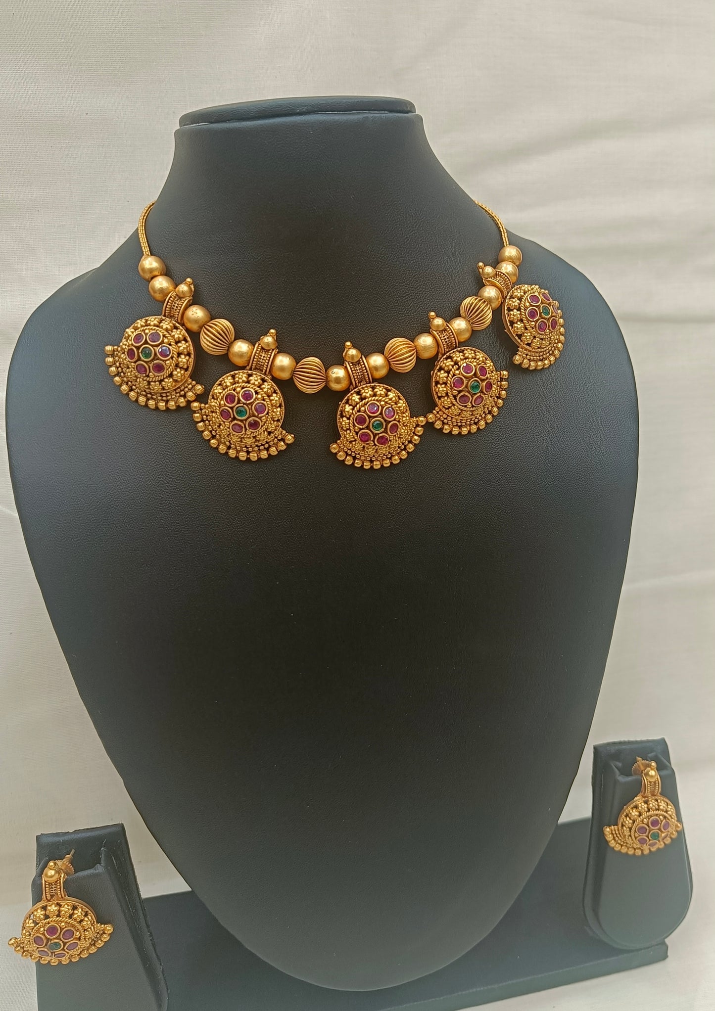 ✨ Antique Kemp Stone Necklace Set ✨