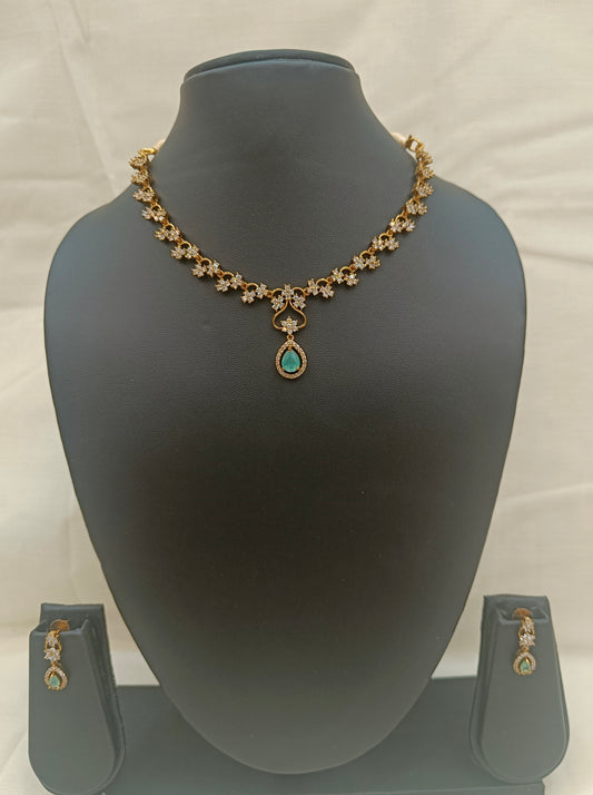 ✨ Elegant Gold-Plated Floral Necklace Set with Green Stone Pendant & Earrings ✨