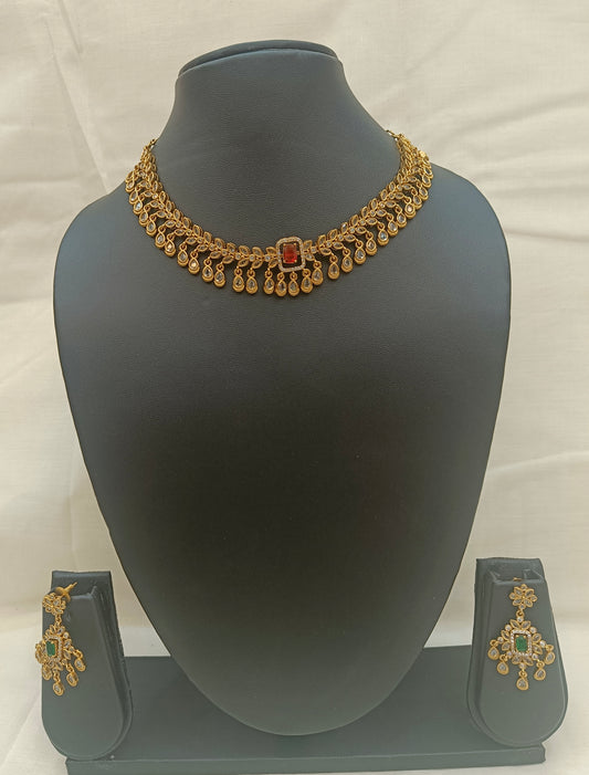 ✨ Antique Gold Ruby Red Stone Choker Necklace Set with Matching Earrings ✨